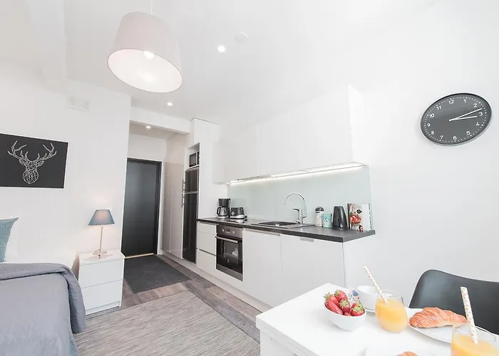 Forenom Serviced Lauttasaari アパート *