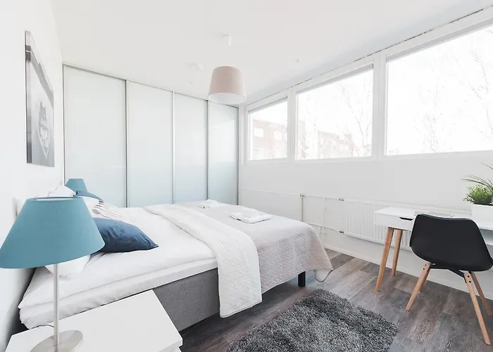 Forenom Serviced Lauttasaari アパート *