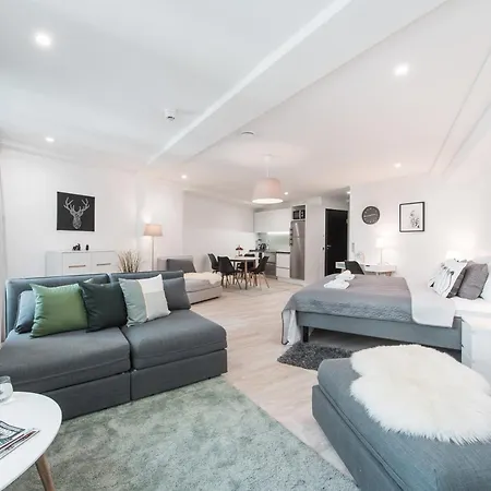 Forenom Serviced Lauttasaari Apartman Helsinki